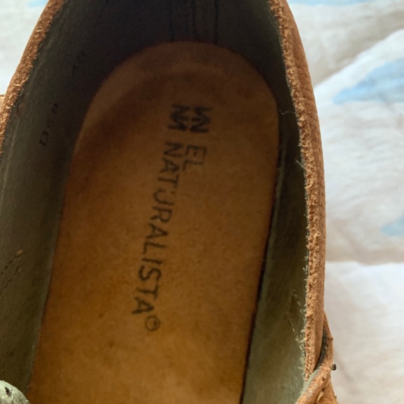 El Naturalista Suede Maryjane flats 9/40 - Picture 3 of 7